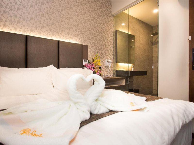 Spring Season Hotel Muar Eksteriør billede