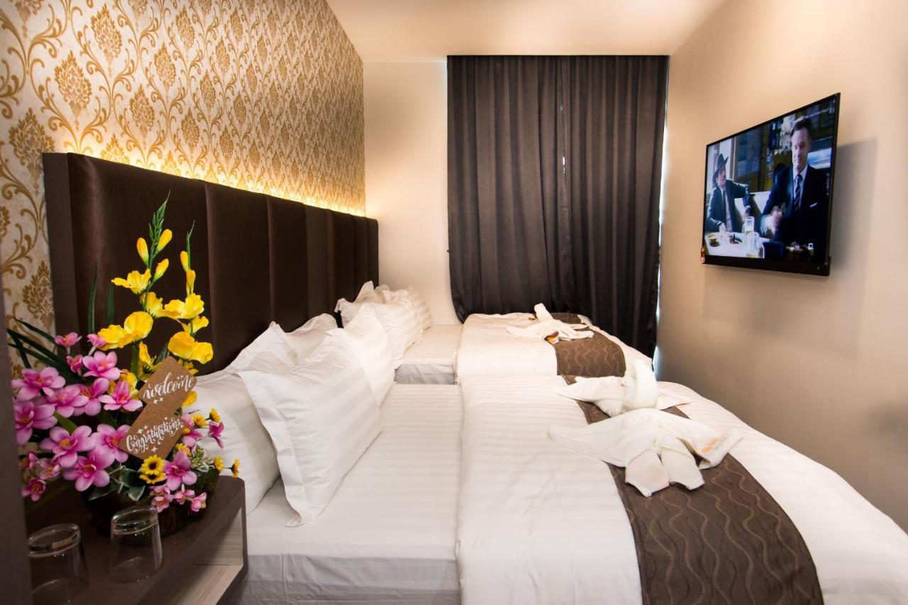 Spring Season Hotel Muar Eksteriør billede